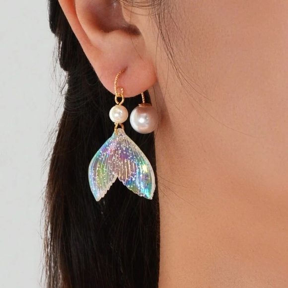 Mermaid Tail Pear Drop Dangles - Picture 1 of 2
